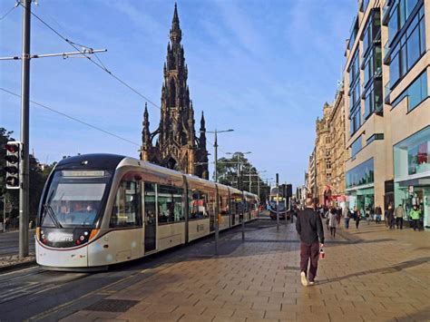 Proposed Edinburgh tram extension could be open by 2022 - Rail UK