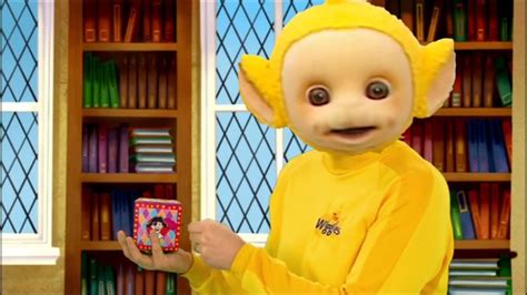 Teletubbies The Wiggles Parody Pop Goes The Weasel Laa Laa Youtube