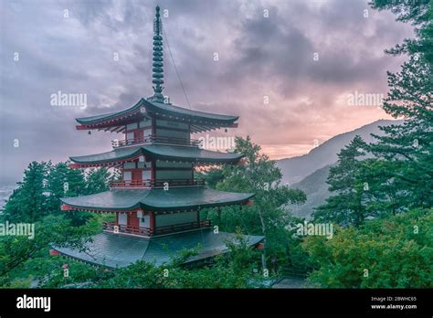 Tokyo And Chureito Pagoda Hi Res Stock Photography And Images Alamy