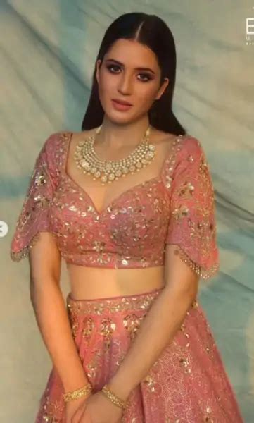 Isha Rikhi Latest Hot Pics And Photo