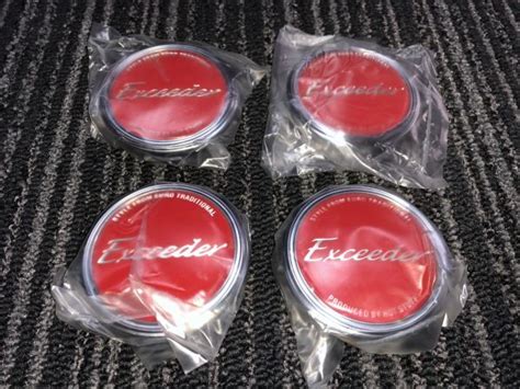 新品新品 送料無料アルミホイール用センターキャップ 組 個 赤色 RED Exceeder エクシーダ HOT STUFF