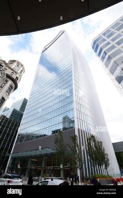 The fenchurch building the walkie talkie hi-res stock photography and