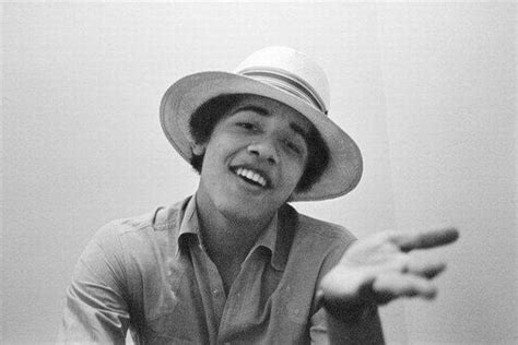 fundudes: Rare Photos of the Young Barack Obama