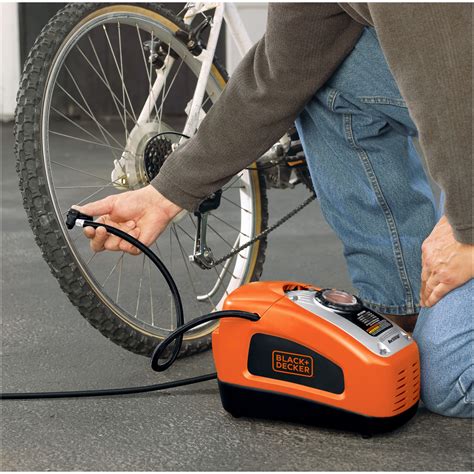 Compresor auto Black&Decker ASI300-QS, 12V/230, manometru integrat, 11 ...