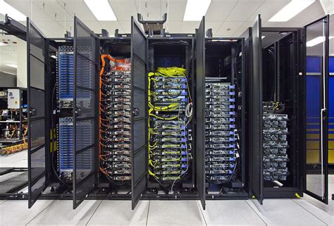 What types of servers does an ISP use?