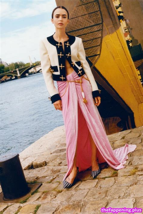 Lily Collins Lily Collins Lilyjcollins Nude OnlyFans Photo The Fappening Plus