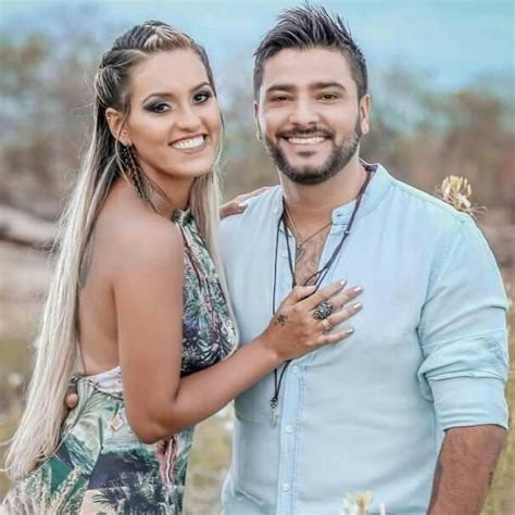 Yara Tchê E Seu Marido - Meu Sol - Yara Tchê e Alessandro - LETRAS.MUS.BR