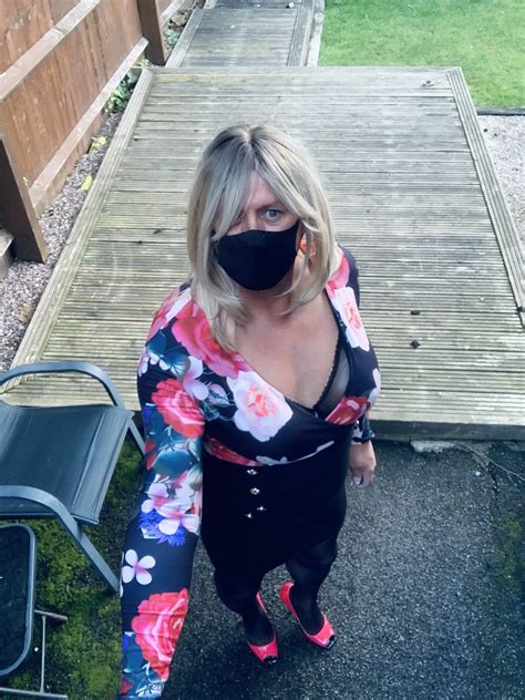 Amateur Crossdresser Kellycd Sexy Milf In Black Pantyhos Nude Pics Xhamster