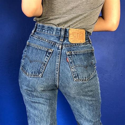 Vintages Levis High Waisted In Size Direct Link In Bio