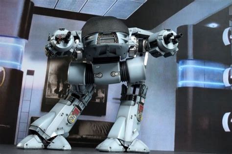 Hot Toys 推出 比例 Robocop 系列玩偶 A Day Magazine