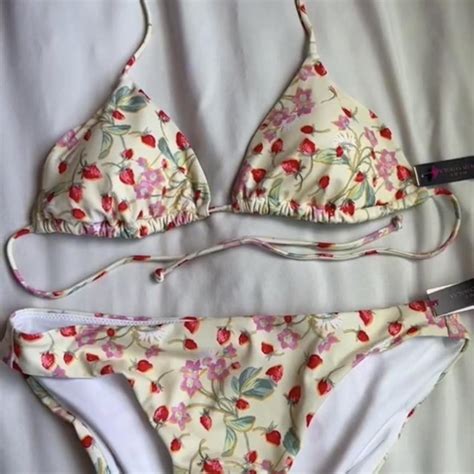 Cutest Strawberry Vintage Victoria Secret Bikini Top Depop