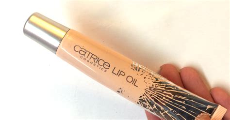Catrice Lip OIL | Lithuanian Beauty Blog