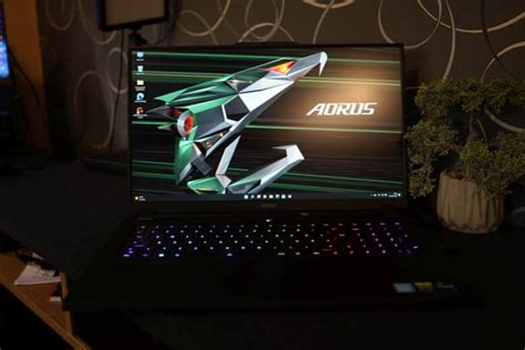 Gigabyte AORUS 17 XE4 Test: Starkes Gaming-Notebook mit 360 Hz