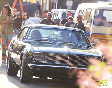 chris hemsworth halle berry mark ruffalo film scenes  crime