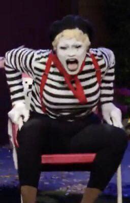 Hot Sexy Olivia Lux Bikini Pics