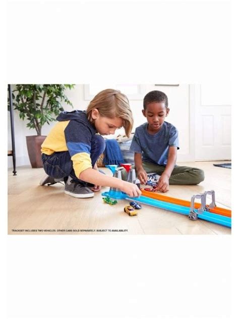 Hot Wheels Hot Wheels Double Loop Dash Track Set Edamama