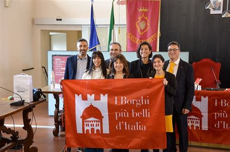 A Sassoferrato Svolta La Festa Dei Borghi Pi Belli D Italia