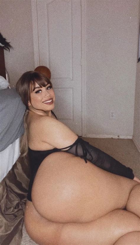 Would You Let A Half Japanese Half Colombian Girl Ride Your Face Nudes Curvy NUDE PICS ORG