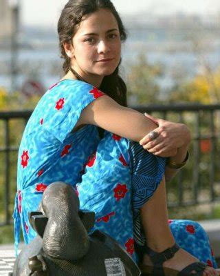 Alice Braga Nude Porn Pictures Xxx Photos Sex Images Pictoa