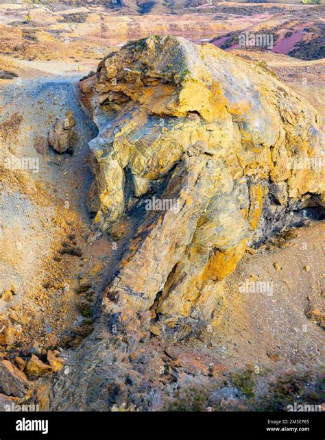 Detail Of Rock Face In Parys Mountain Copper Mine Stock Photo Alamy