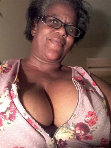 Hot Sexy Horny Mature Black Pussy TheMaturePornPics