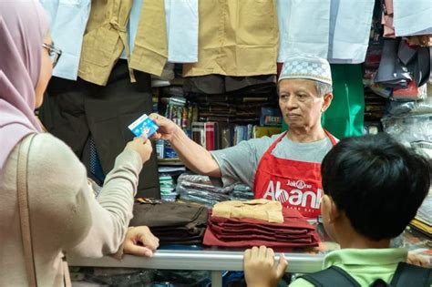 Dampingi Umkm Naik Kelas Kemenkop Ukm Jalin Kolaborasi Dengan Ugm