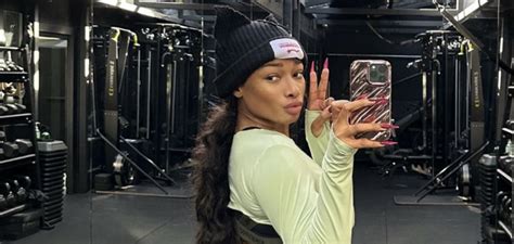 MEGAN THEE STALLION SUED FOR HARASSMENT AFTER HAVING SEX WITH A WOMAN IN FRONT OF EX PHOTOGRAPHER