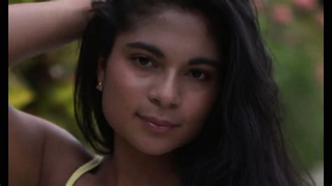 Zagad Iv Desfile De Lencer A Y Bikini