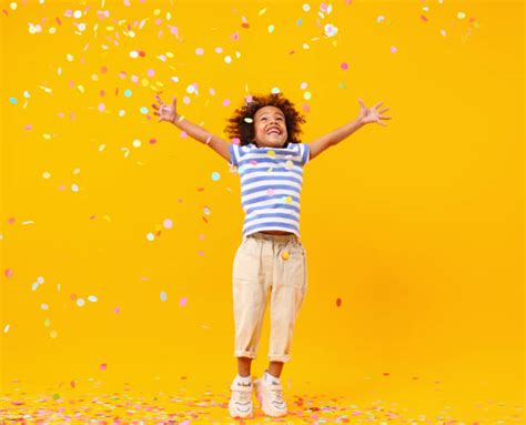 11,800+ Excited Kid Birthday Stock Photos, Pictures & Royalty-Free ...