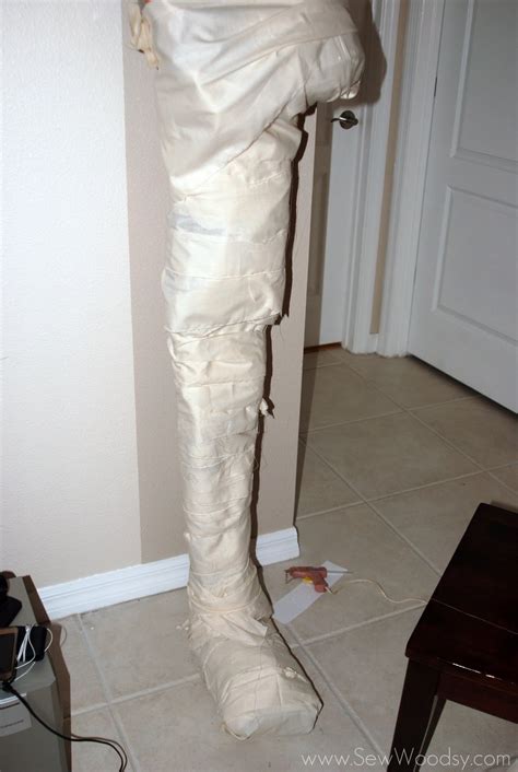 how to create a mummy