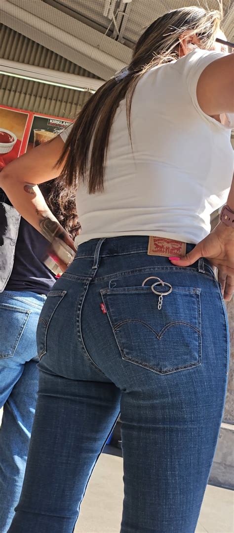 Short Slim Busty Latina With BBL Forum