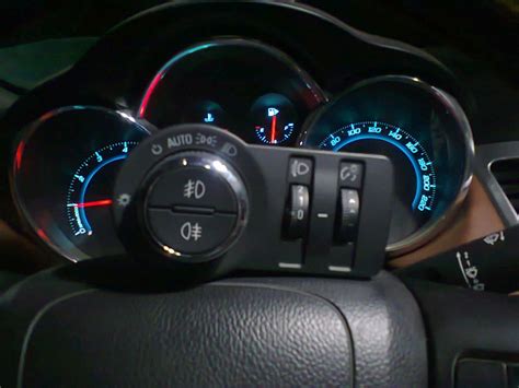 Блок включения света с AUTO — Chevrolet Cruze (1G), 1,8 л, 2010 года ...