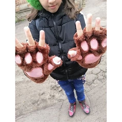 Пухкави плюшени ръкавици без пръсти във формат на котешка лапичка или ...