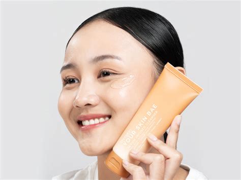 Facial Wash Untuk Kulit Kering Dan Kusam Yang Mencerahkan Dan