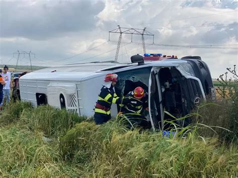 Microbuz Cu Pasageri Implicat Ntr Un Accident La Cluj Tirmagazin Ro