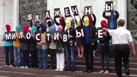Solidarity Protests Held Worldwide After Russian Court Sentences Pussy Riot Members To Year