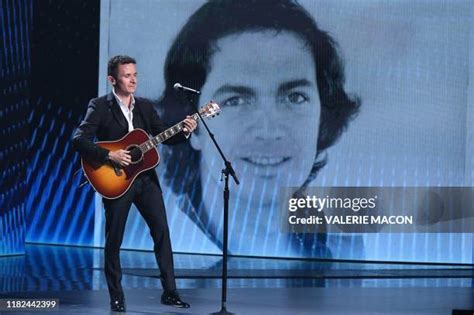 763 Fonseca (Singer) Stock Photos, High-Res Pictures, and Images - Getty Images