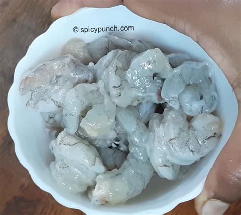 Chingrir Pur Bhora Potoler Dolma Dorma Recipe