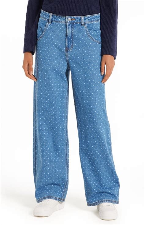 Swimsuits, Underwear & Clothing for Women and Men | Tezenis