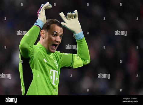 M Nchen November Manuel Neuer Vom Fc Bayern M Nchen Beim Uefa