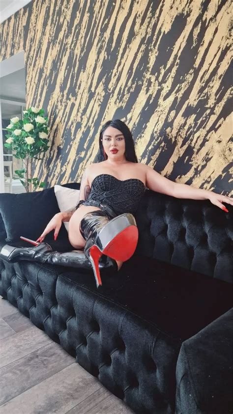 VVGO Nude Pics XHamster