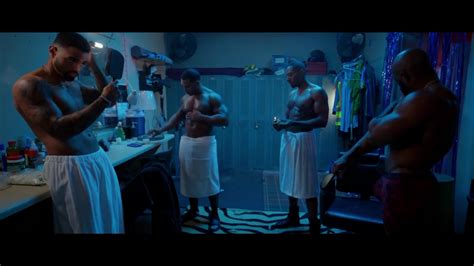 Auscaps Christian Keyes Nude In All The Queen S Men Cash Of The Titans