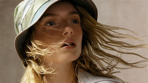 The Best Beach Jewelry That Can Withstand The Sun Sea And Swims Vogue