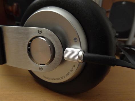 Sony MDR-XB700 – Review – My old favourite set of headphones | Totally ...