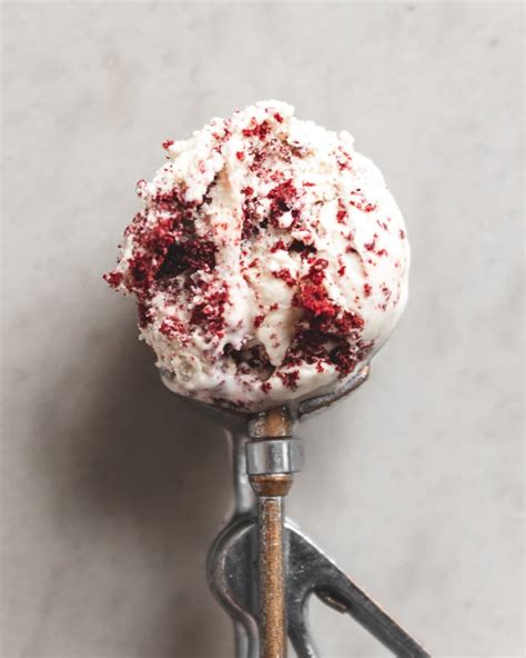 Red Velvet Cake Ice Cream { Perfect For Valentine S Day }