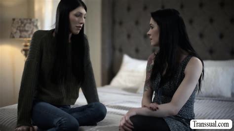 Busty Stepdaughter Lets Her Skinny Ts Stepmom Fuck Her Pussy