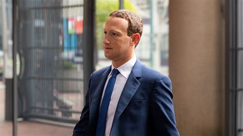 After a Rocky Year, Zuckerberg Lays Out Meta’s Road Map to Employees