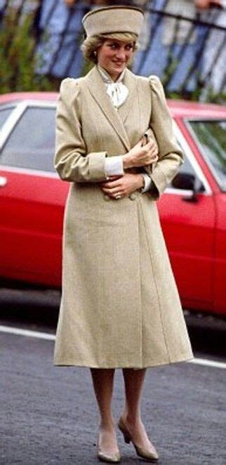Princess Lady Di In Nude Princess Diana Fashion Princess Diana Photos Princess Charlotte