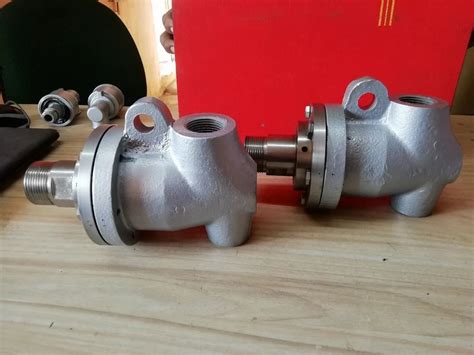 Silver C Type Rotary Joint Rotary Joints C Series For Structure Pipe