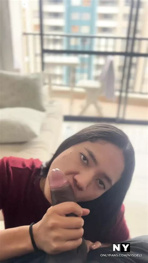 Cute Neighbor Enters Eats Her Neighbor S Cock Amateur Couple Nysdel XHamster